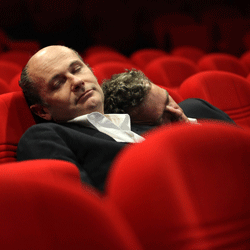 PIGOR SINGT BENEDIKT EICHHORN MUSS BEGLEITEN