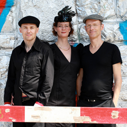 «DER APFEL IST SCHULD»