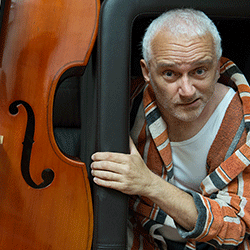 «DER KONTRABASS» VON PATRICK SÜSKIND