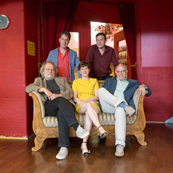 FAMILIENALBUM «UNGER ÜS» FAMILIENALBUM «UNGER ÜS»