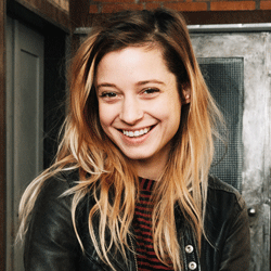 Lara Stoll Lara Stoll